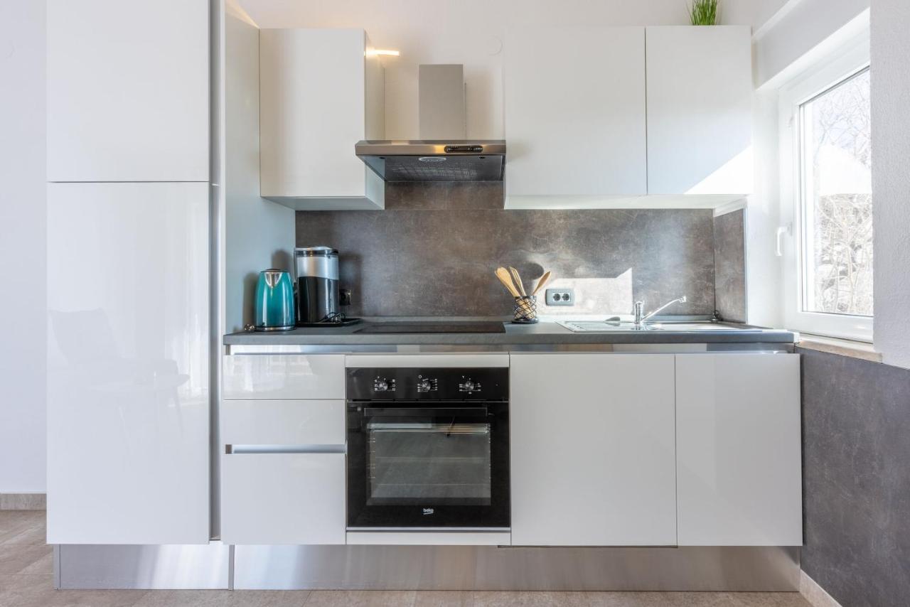 Apartments Porto ドラマリ エクステリア 写真