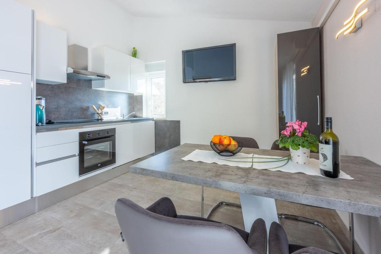 Apartments Porto ドラマリ エクステリア 写真